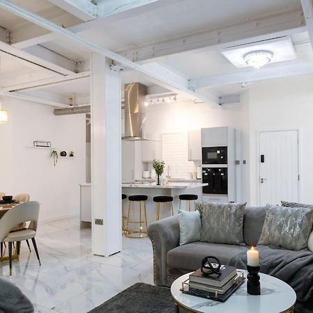 Luxury, Open Plan Apartment Μπράντφορντ Εξωτερικό φωτογραφία